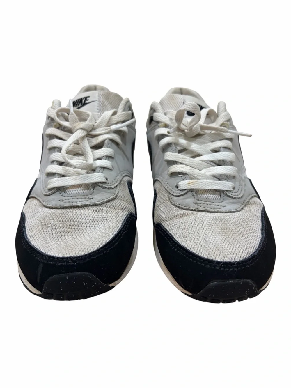 Nike Air Max Big Kid Size 6 White and Black Sneakers